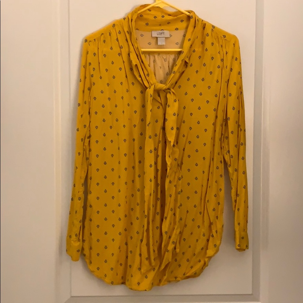 Loft yellow print tunic tie blouse